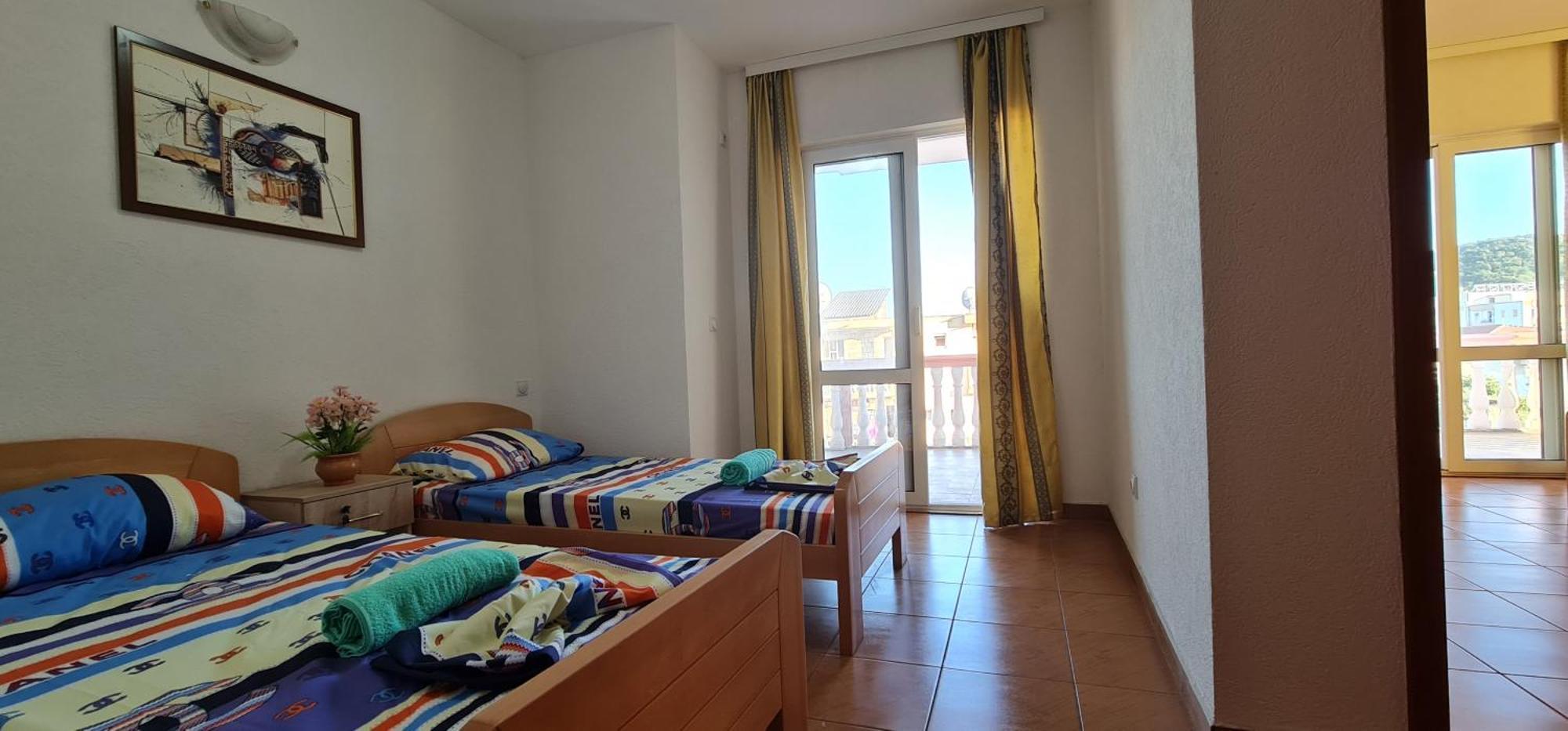 Kurt Apartaments Ulcinj Phòng bức ảnh