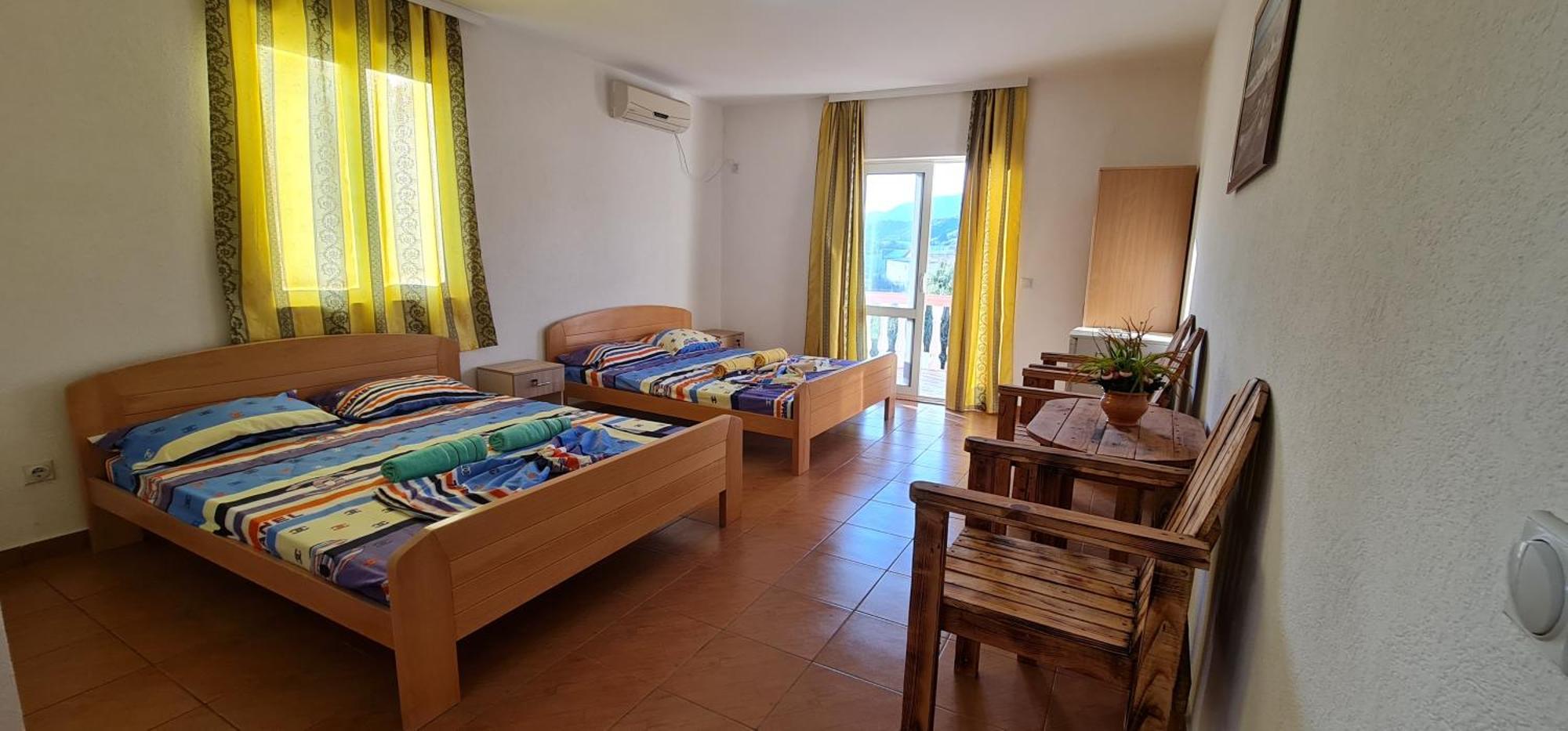 Kurt Apartaments Ulcinj Phòng bức ảnh