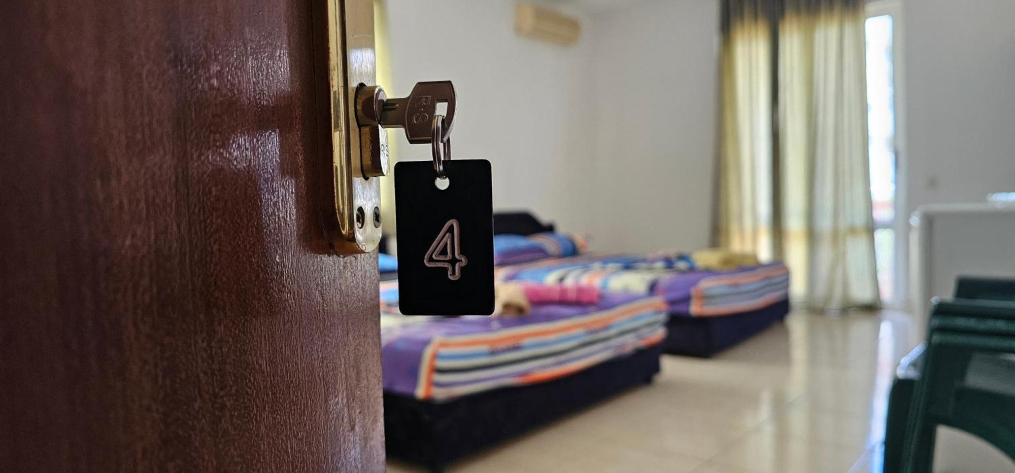 Kurt Apartaments Ulcinj Phòng bức ảnh